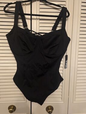 TA3 Lifty Black Swimsuit- Size XL reg/long H/I Cup